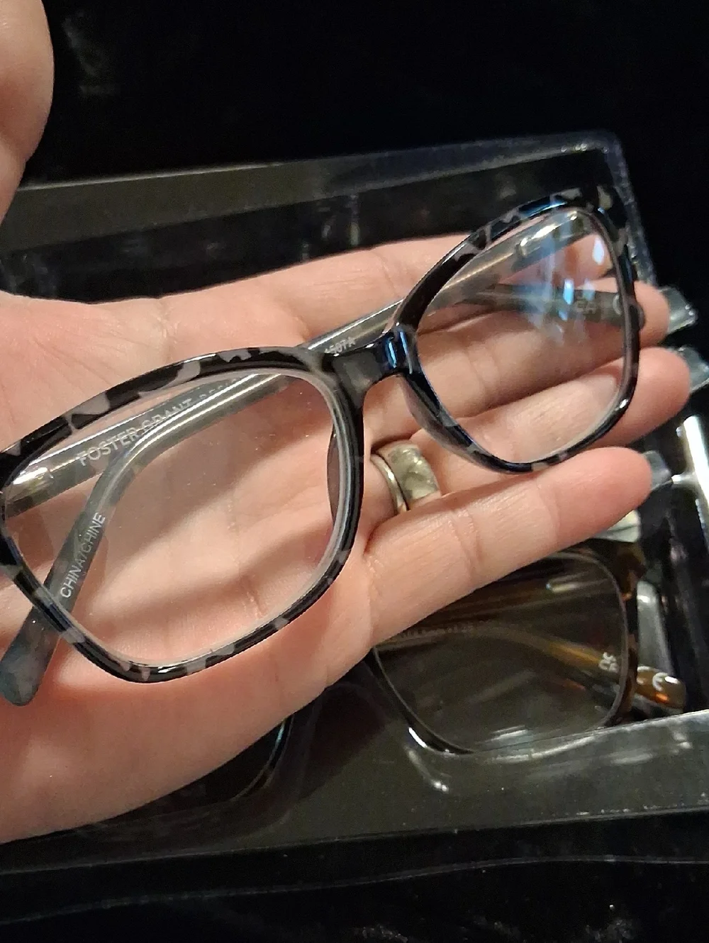 Foster Grant Women's Tortoiseshell and Brown & Pink Reading Glasses Set +1.50